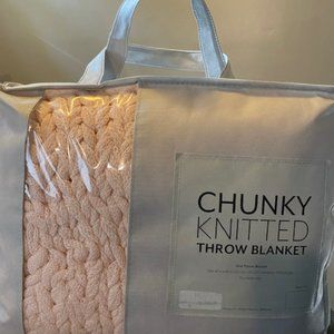 Chunk Knitted Throw Blanket-light pink